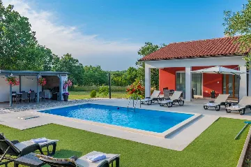 Svetvinčenat House for 6 with Private Pool