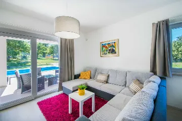 Svetvinčenat House for 6 with Private Pool