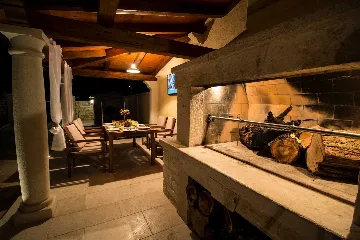 3-Bedroom House in Žminj with Swimming Pool