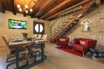 3-Bedroom House in Žminj with Swimming Pool