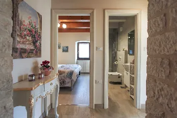 3-Bedroom House in Žminj with Swimming Pool