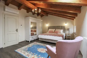 3-Bedroom House in Žminj with Swimming Pool