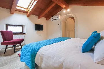 3-Bedroom House in Žminj with Swimming Pool