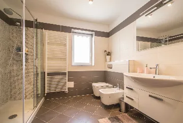 Private Pool House in Labin for Up to 12 Guests