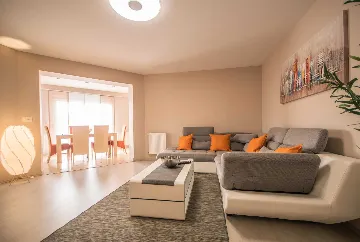 Private Pool House in Labin for Up to 12 Guests