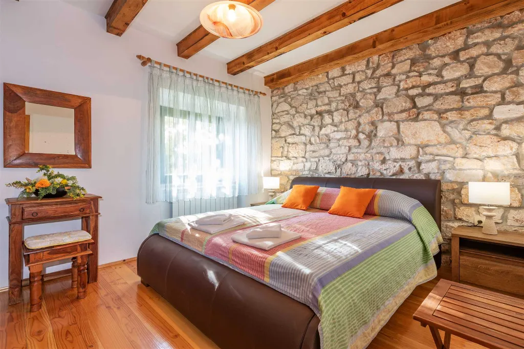 House in Žminj with Private Pool and Valley View