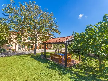 House in Žminj with Private Pool and Valley View