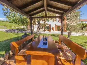 House in Žminj with Private Pool and Valley View