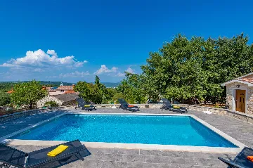 House with Pool and Sea View in Krnica