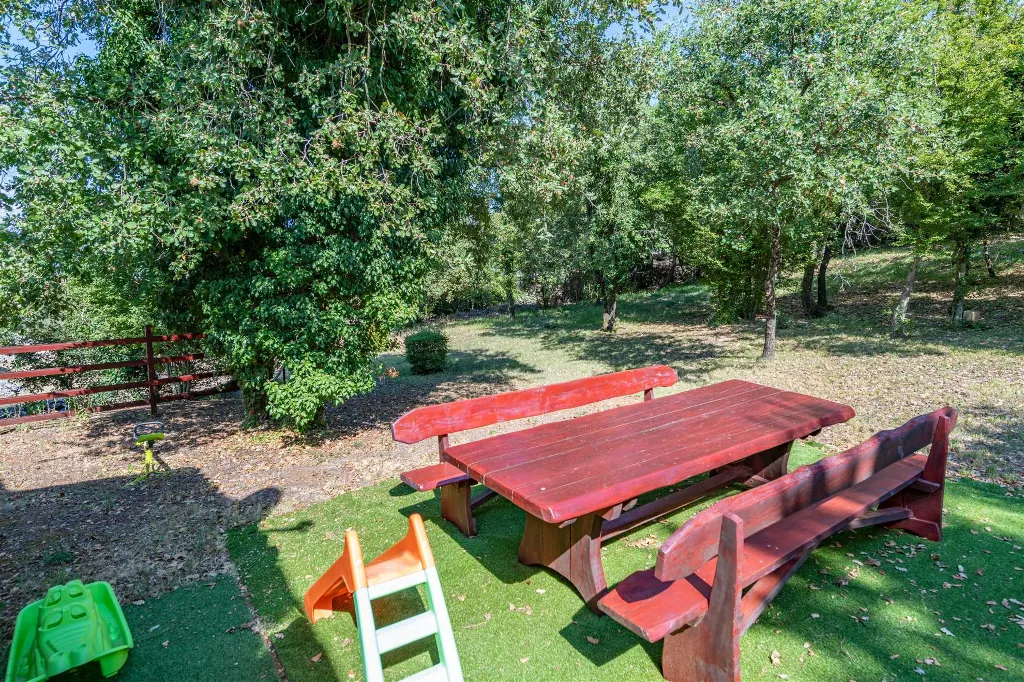 House with Pool and Sea View in Krnica