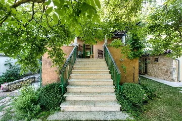 7-Bedroom Villa in Žminj with Private Pool