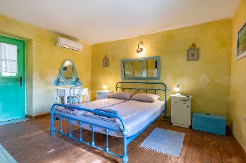 7-Bedroom Villa in Žminj with Private Pool