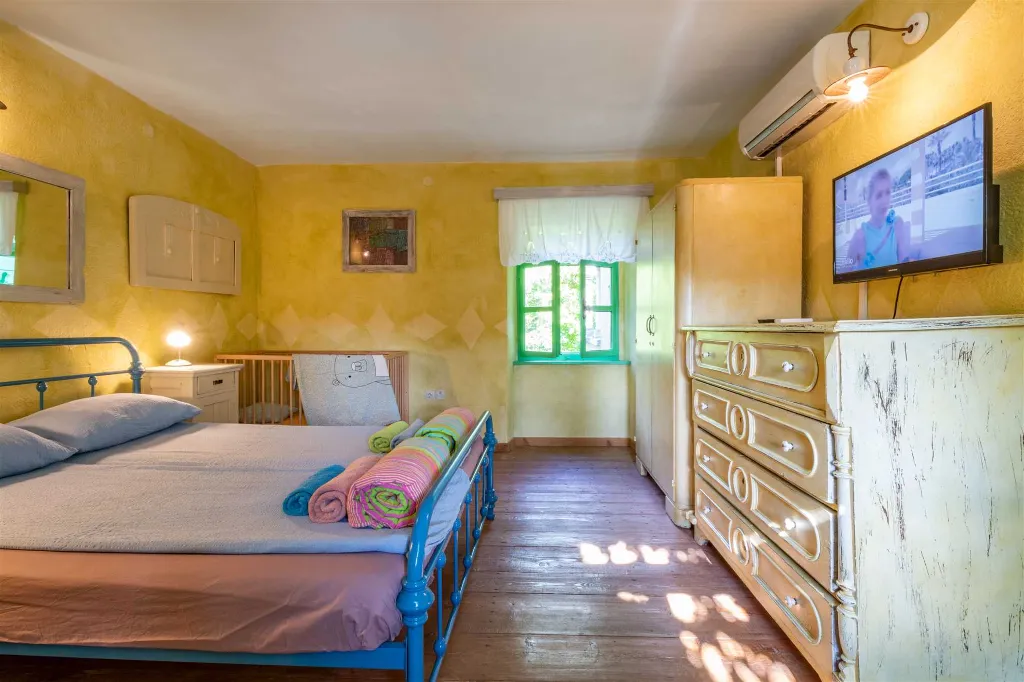 7-Bedroom Villa in Žminj with Private Pool