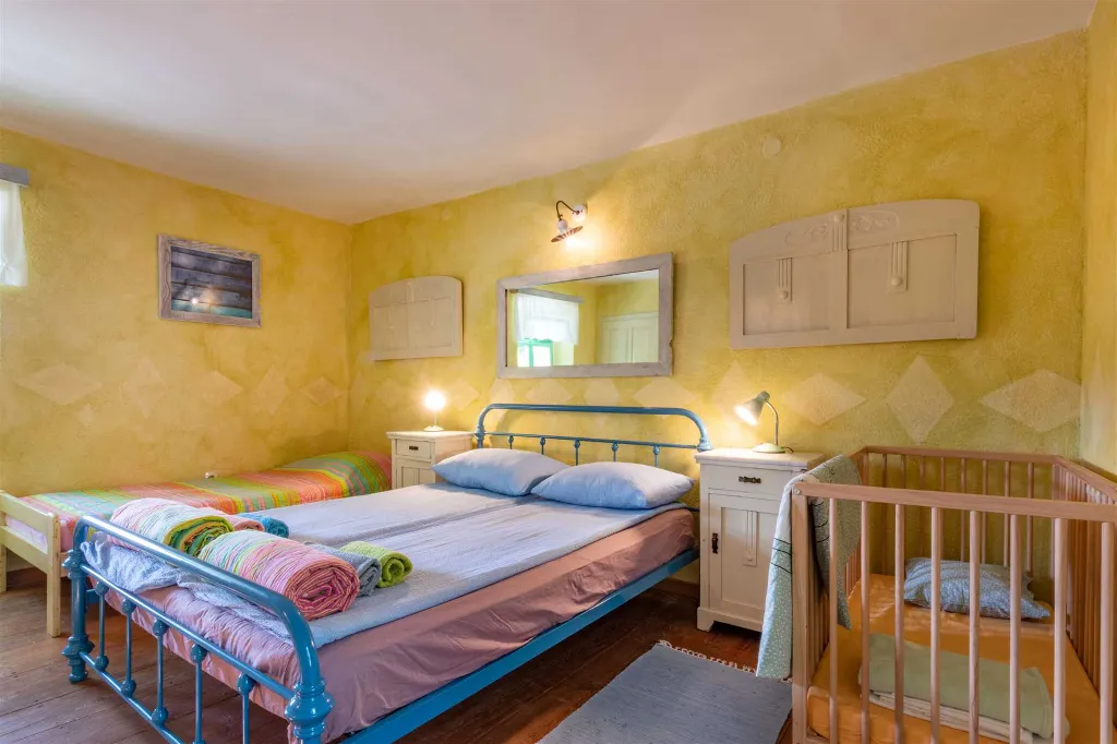 7-Bedroom Villa in Žminj with Private Pool