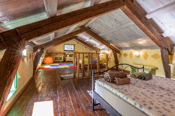 7-Bedroom Villa in Žminj with Private Pool