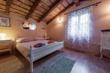 7-Bedroom Villa in Žminj with Private Pool