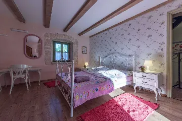 7-Bedroom Villa in Žminj with Private Pool