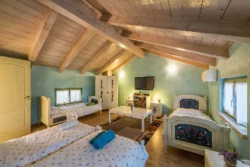 7-Bedroom Villa in Žminj with Private Pool