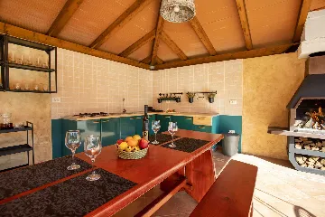 Apartment in Nedescina for Up to 4 Guests