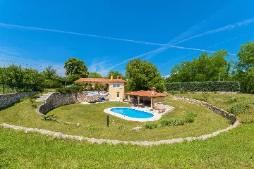 Apartment in Nedescina for Up to 4 Guests