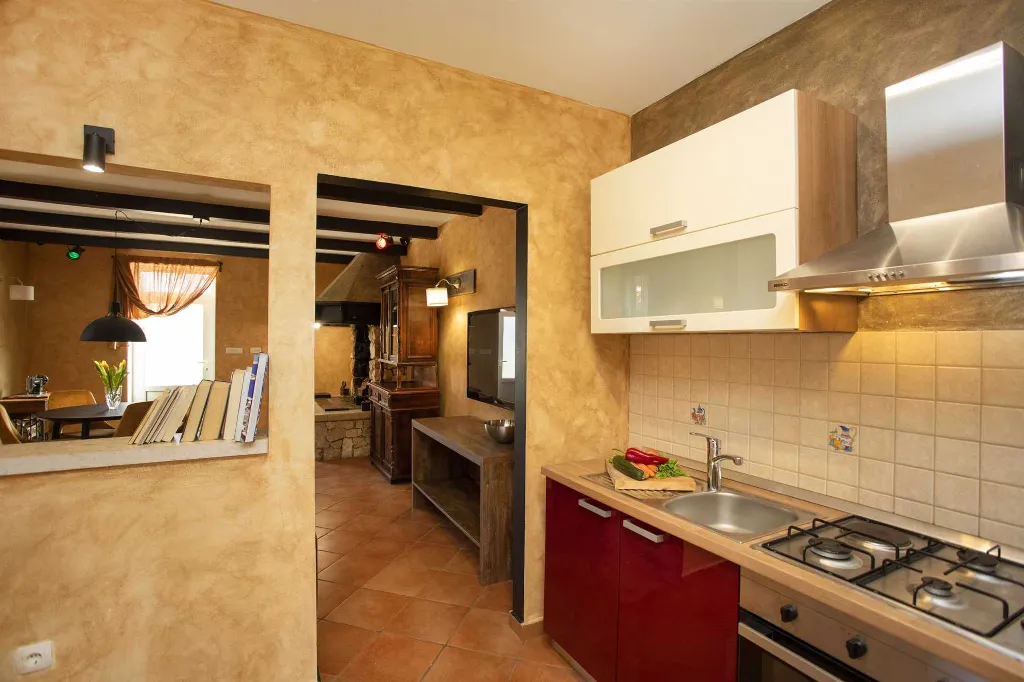 Apartment in Nedescina for Up to 4 Guests
