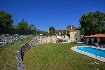 Apartment in Nedescina for Up to 4 Guests