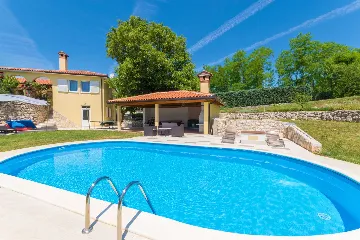 Apartment in Nedescina for Up to 4 Guests