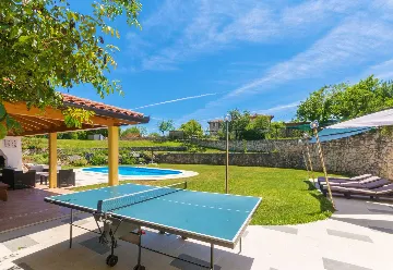 Apartment in Nedescina for Up to 4 Guests