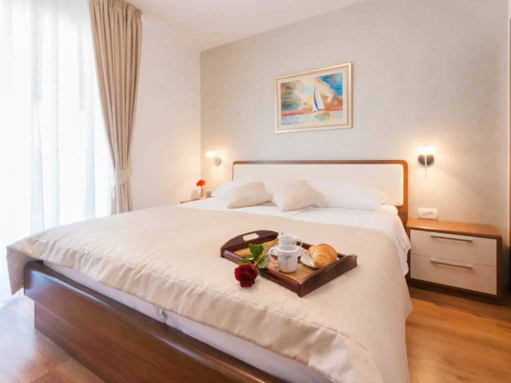Rasa House with Heated Private Pool for 8 Guests
