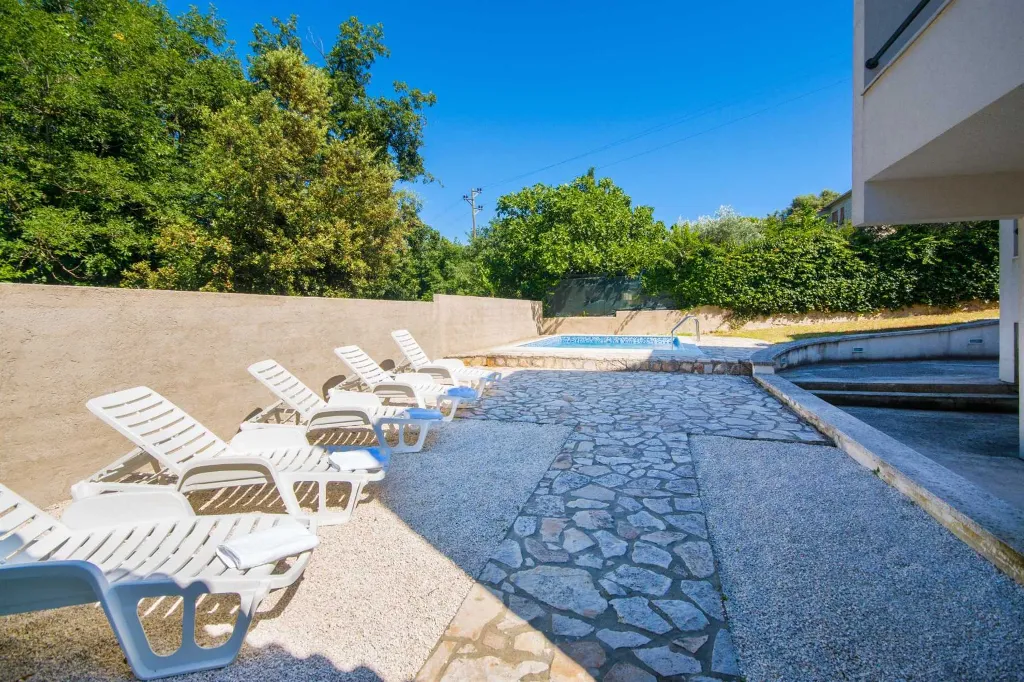 House in Pula for Up to 12 Guests