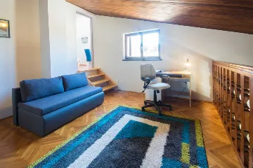 House in Pula for Up to 12 Guests