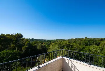 House in Pula for Up to 12 Guests