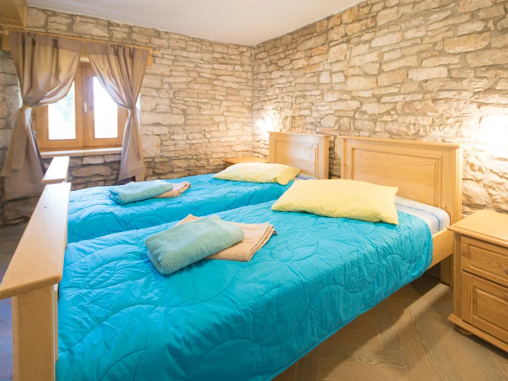 3-Bedroom House in Marcana, 6 km to the Sea