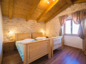 3-Bedroom House in Marcana, 6 km to the Sea