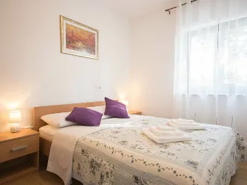 5-Bedroom House in Žminj for 10 Guests