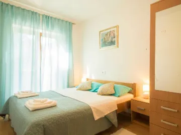 5-Bedroom House in Žminj for 10 Guests