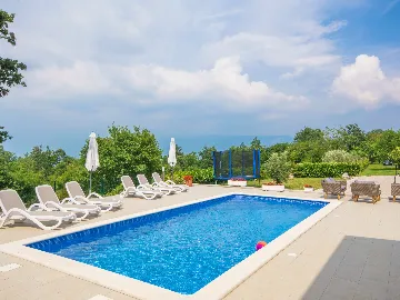 3-Bedroom Villa in Krsan for Up to 6 Guests