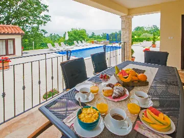 3-Bedroom Villa in Krsan for Up to 6 Guests