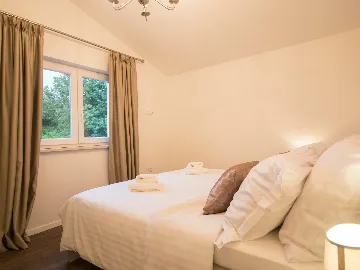 3-Bedroom Villa in Krsan for Up to 6 Guests