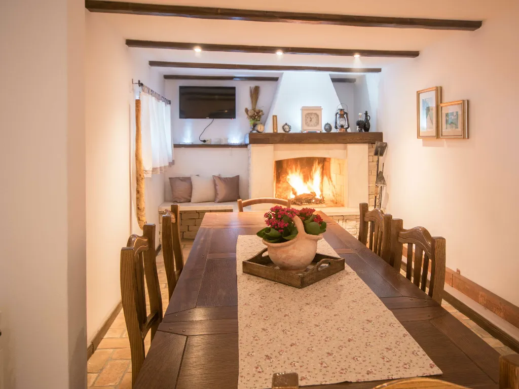 3-Bedroom Villa in Krsan for Up to 6 Guests