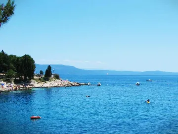5-Bedroom House with Pool in Svetvinčenat