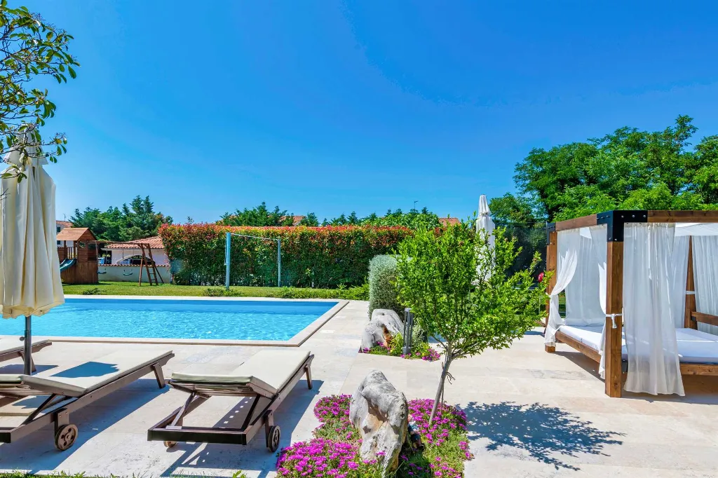 Poreč House with Private Pool for Up to 15