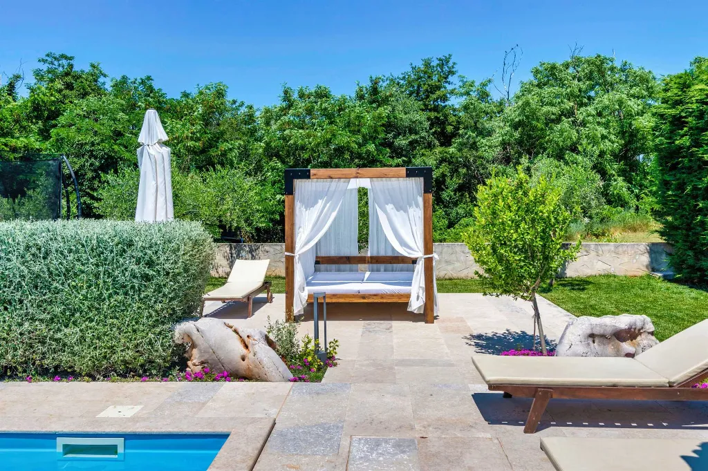 Poreč House with Private Pool for Up to 15