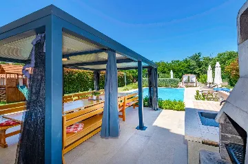 Poreč House with Private Pool for Up to 15