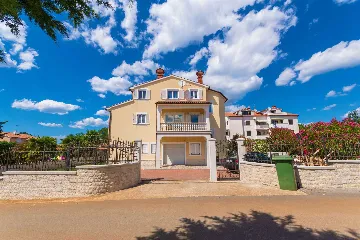 Poreč House with Private Pool for Up to 15