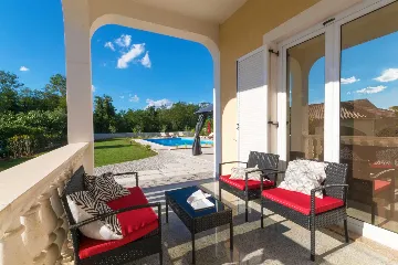 Poreč House with Private Pool for Up to 15