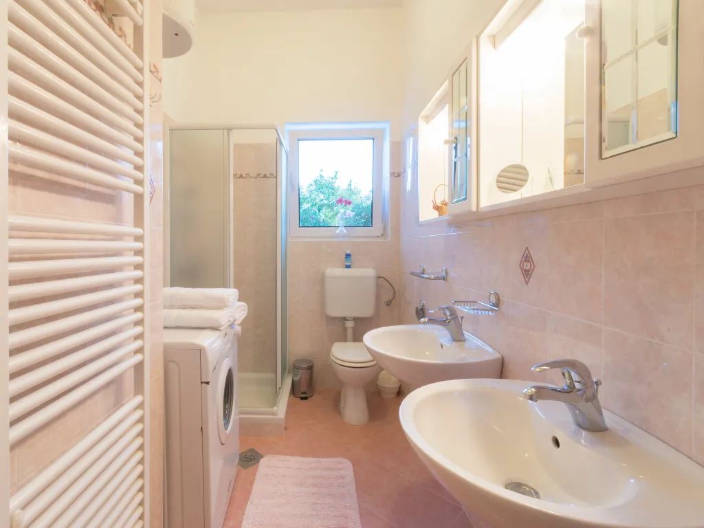 Poreč House with Private Pool for Up to 15