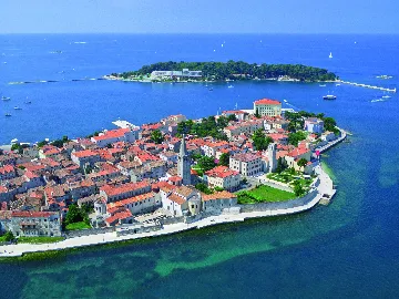 Poreč House with Private Pool for Up to 15