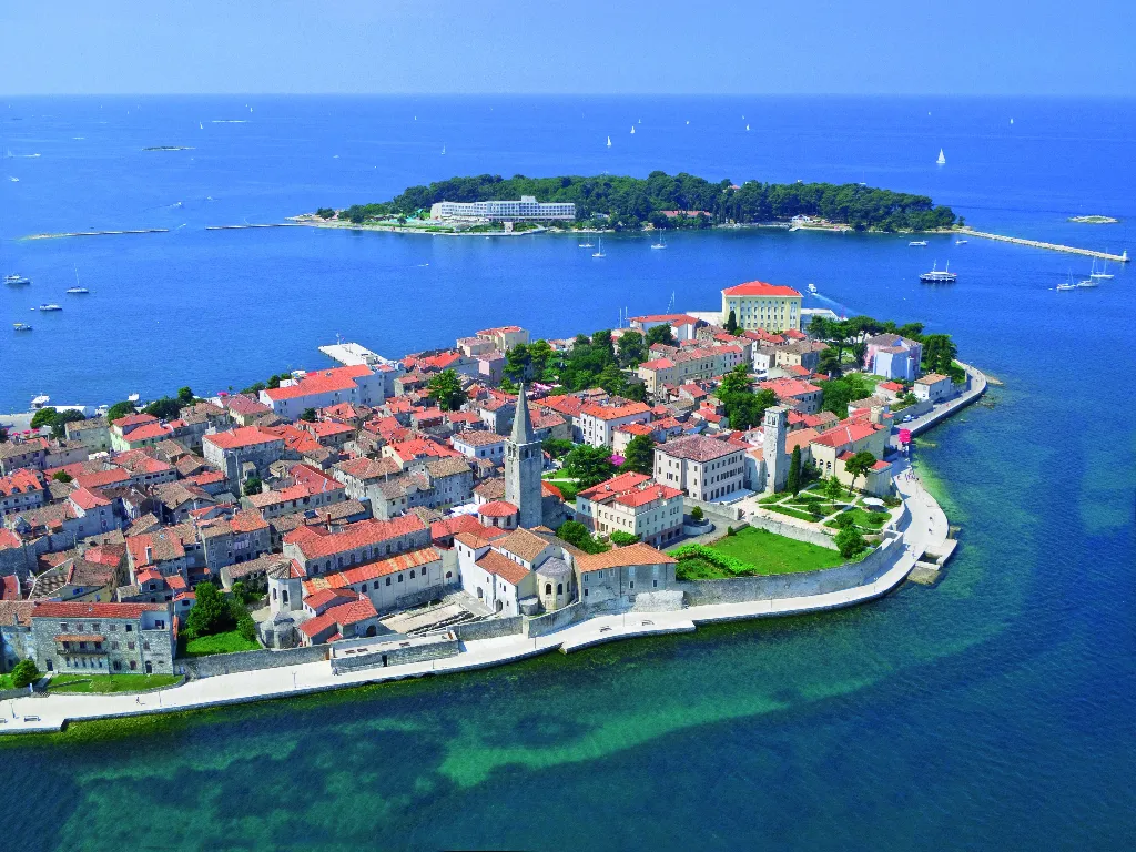 Poreč House with Private Pool for Up to 15