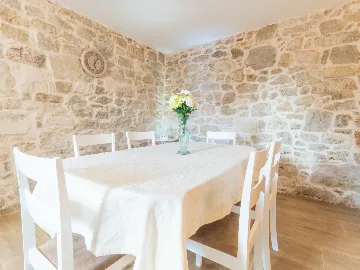 Baderna House for Up to 5 Guests with Private Pool